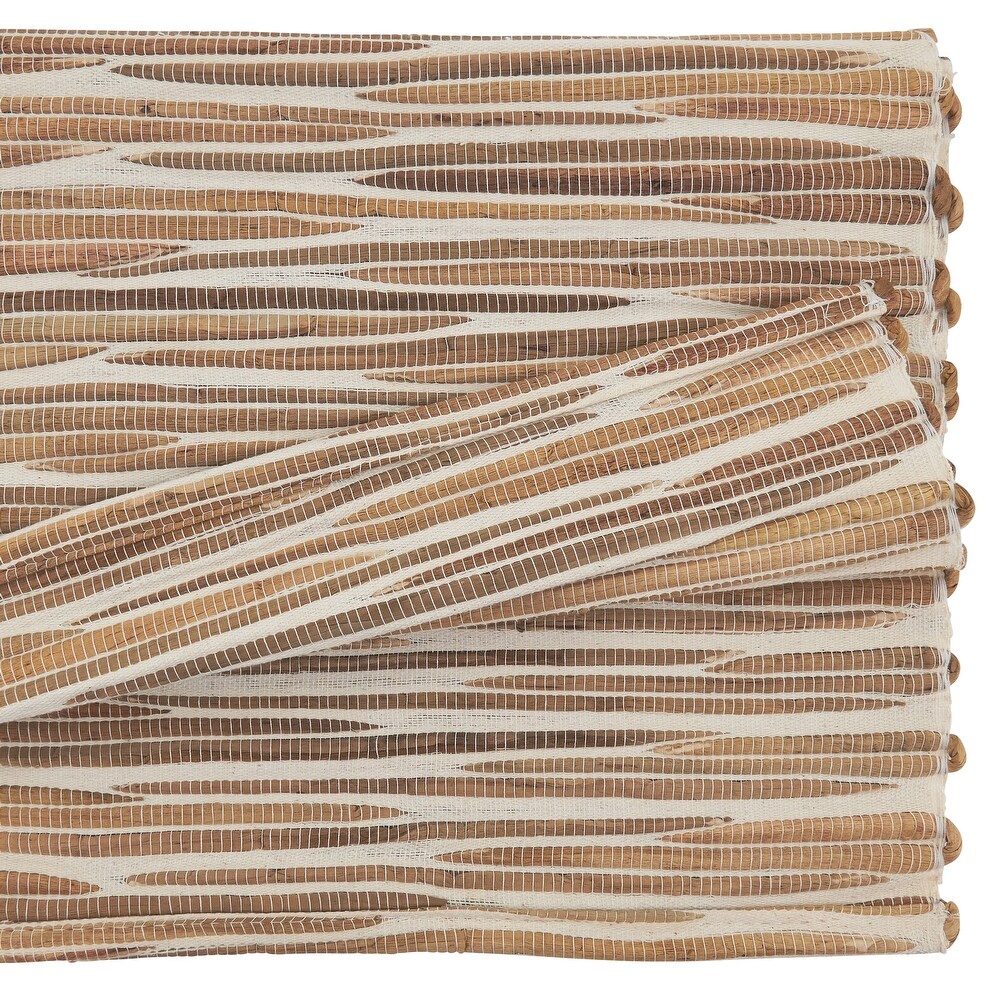Long Table With Water Hyacinth Design