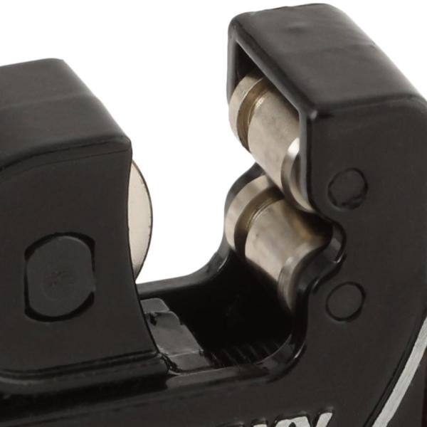 Husky 12 in. Auto Tube Cutter and 58 in. Junior Tube Cutter With Replacement Cutting Wheels Bundle 410-249-0111