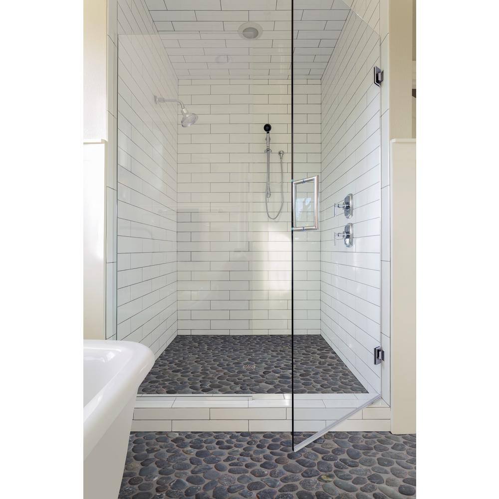 TILE CONNECTION Classic Pebble Tile Black 11-14 in. x 11-14 in. x 12.7 mm Mesh-Mounted Mosaic Tile (9.61 sq. ft.  case) xp3pbk