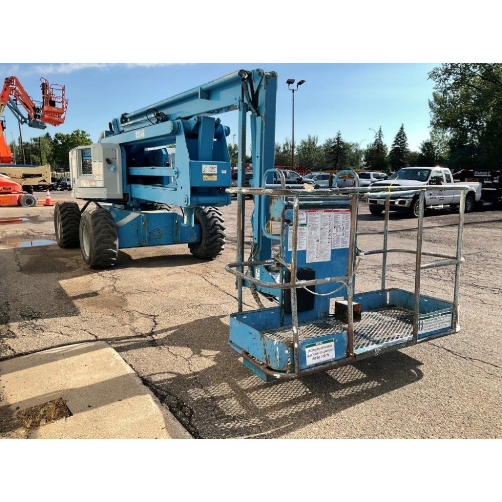 Genie Z60/34 500 Lbs Rough Terrain Articulating Boom Lift 1995 Used ;