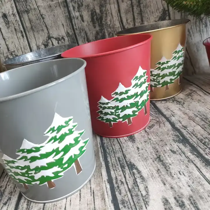 Red Round Metal Bucket Wholesale Christmas Tree Gift Bucket Decorate With A Party Vibe