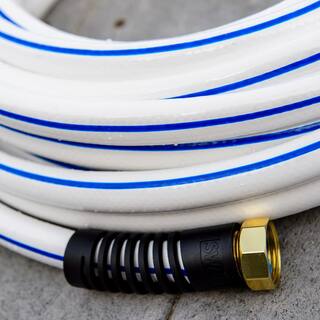 Element RVMarine 58 in. x 25 ft. Medium-Duty Hose CELMRV58025