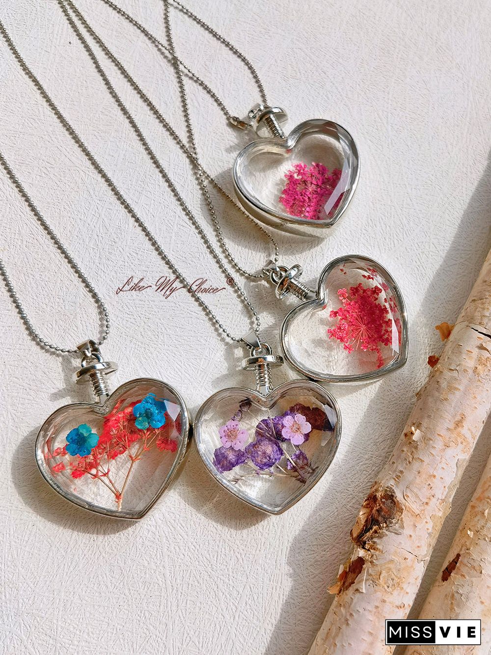 Flat Purple Red Flower Forget-Me-Not Crystal Glass Heart Necklace