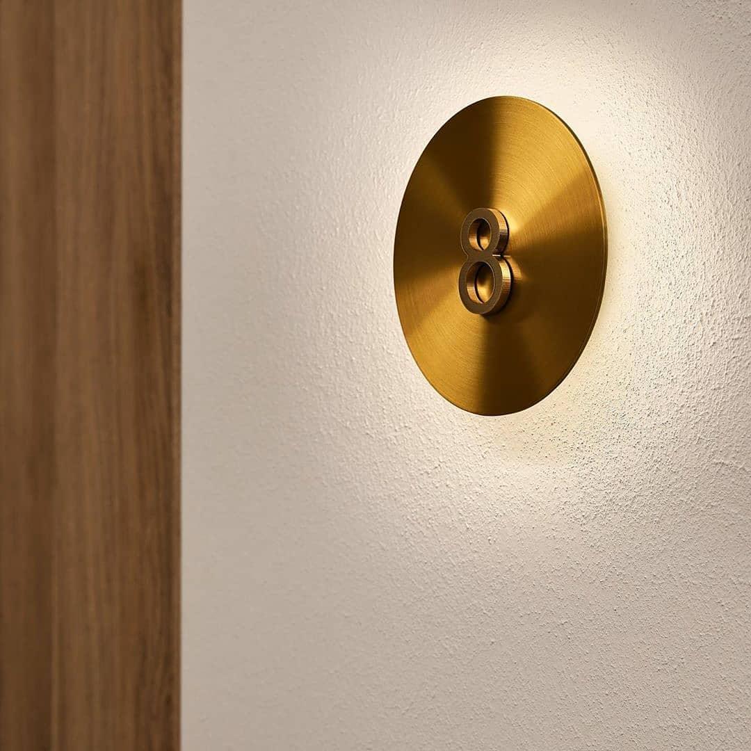 Gossa Wall Lamp