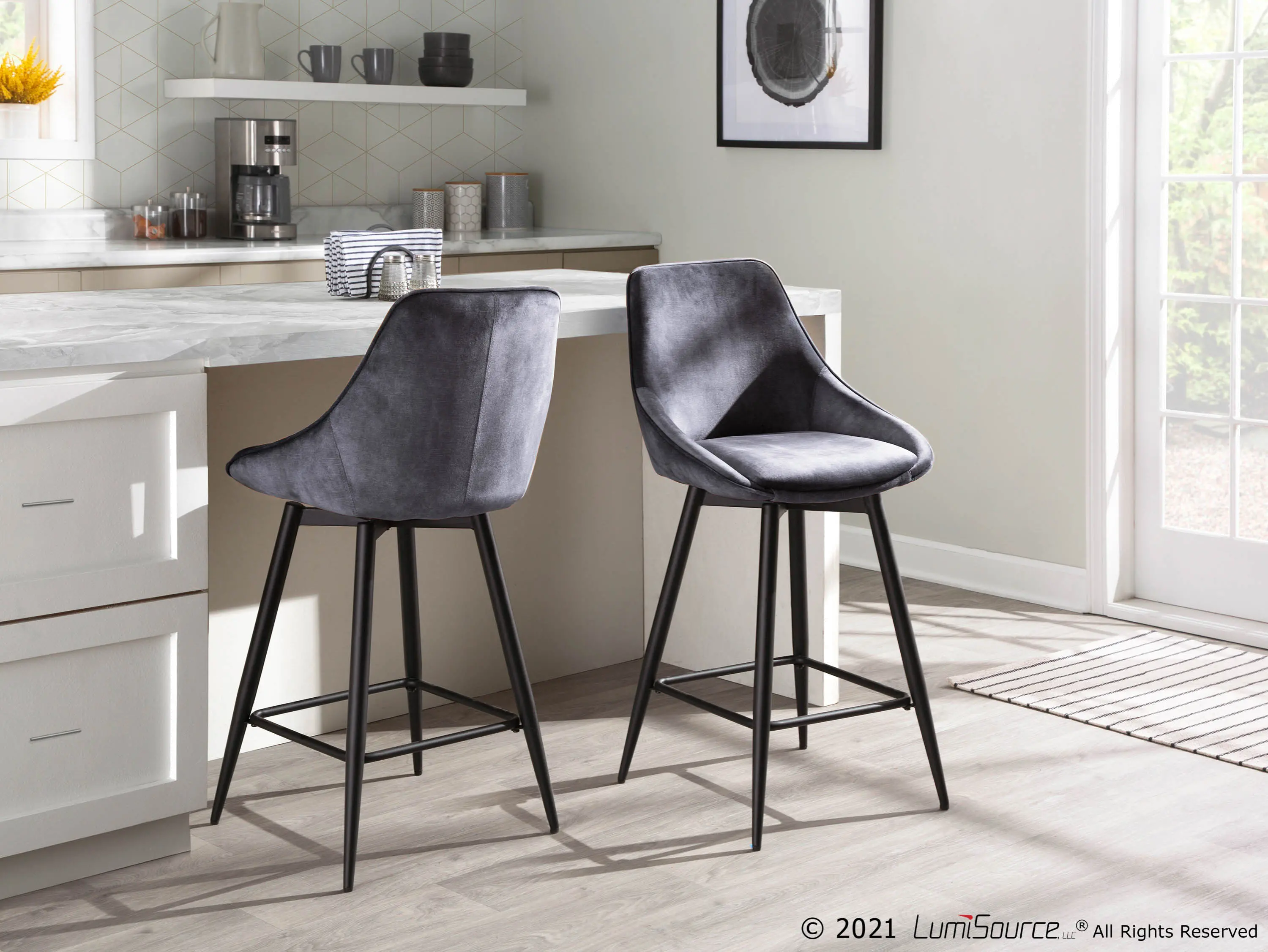 Diana Gray Velvet Swiveling Counter Stools， Set of 2