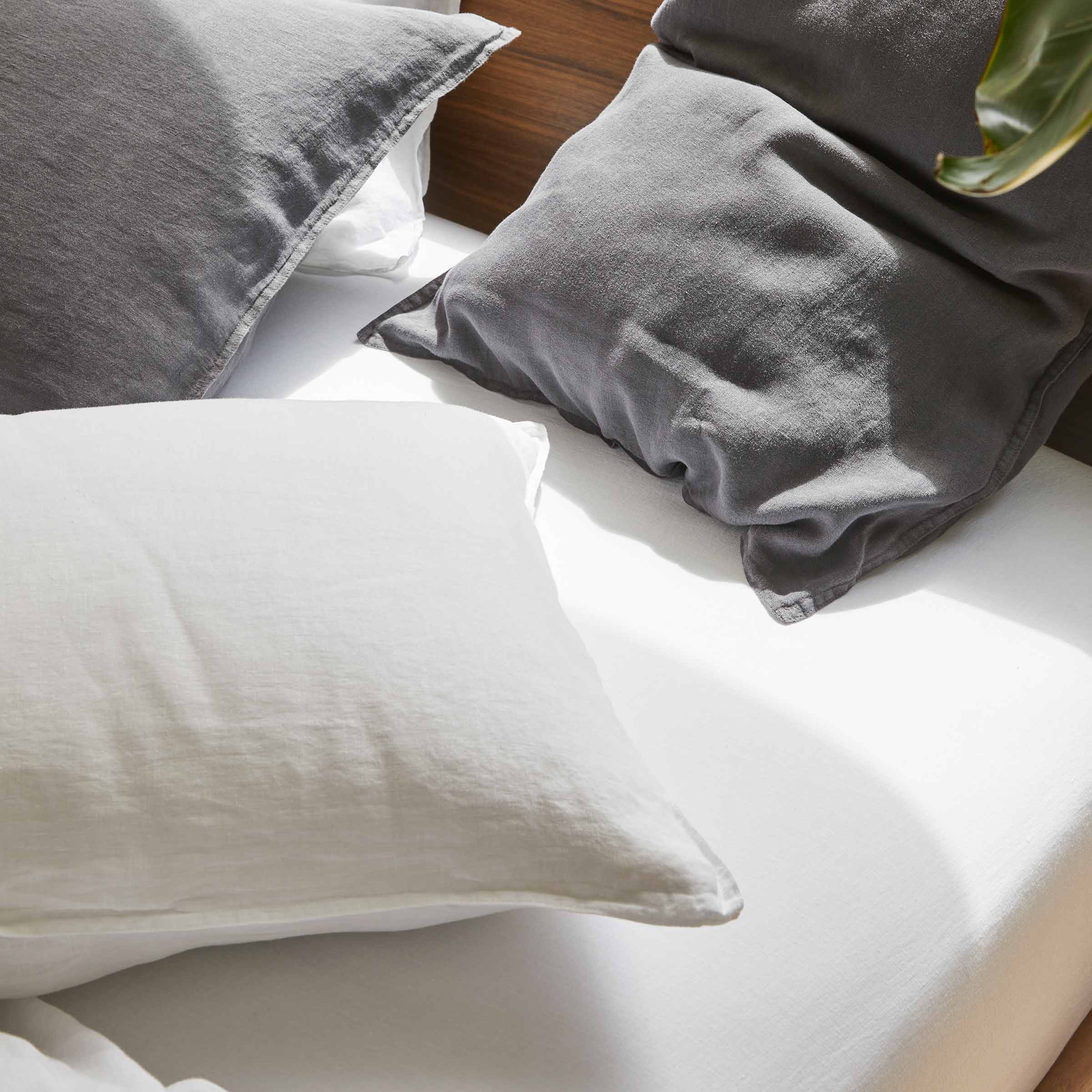 Washed Linen Core Sheet Set