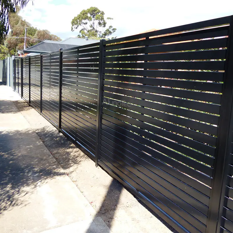 Factory Directly Supply Easily Assembled Decorative Privacy  Slat Fence