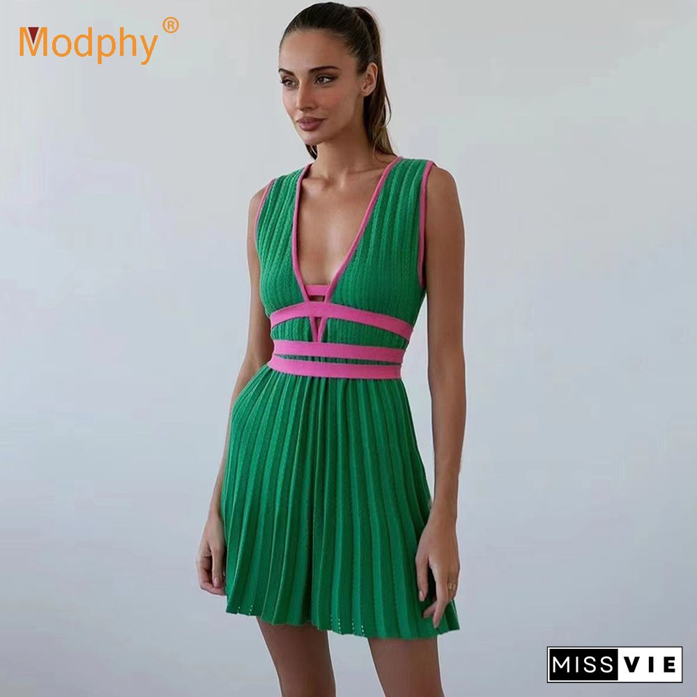 Free Shipping New Pleated Mini Dress Women Sexy V-neck Fashion Stitching Sleeveless Slim Dresses Female Party Vestidos