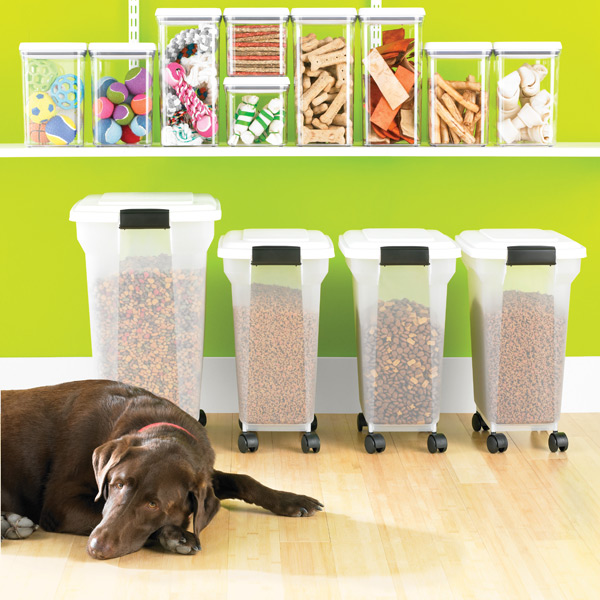 Iris Pet Food Containers