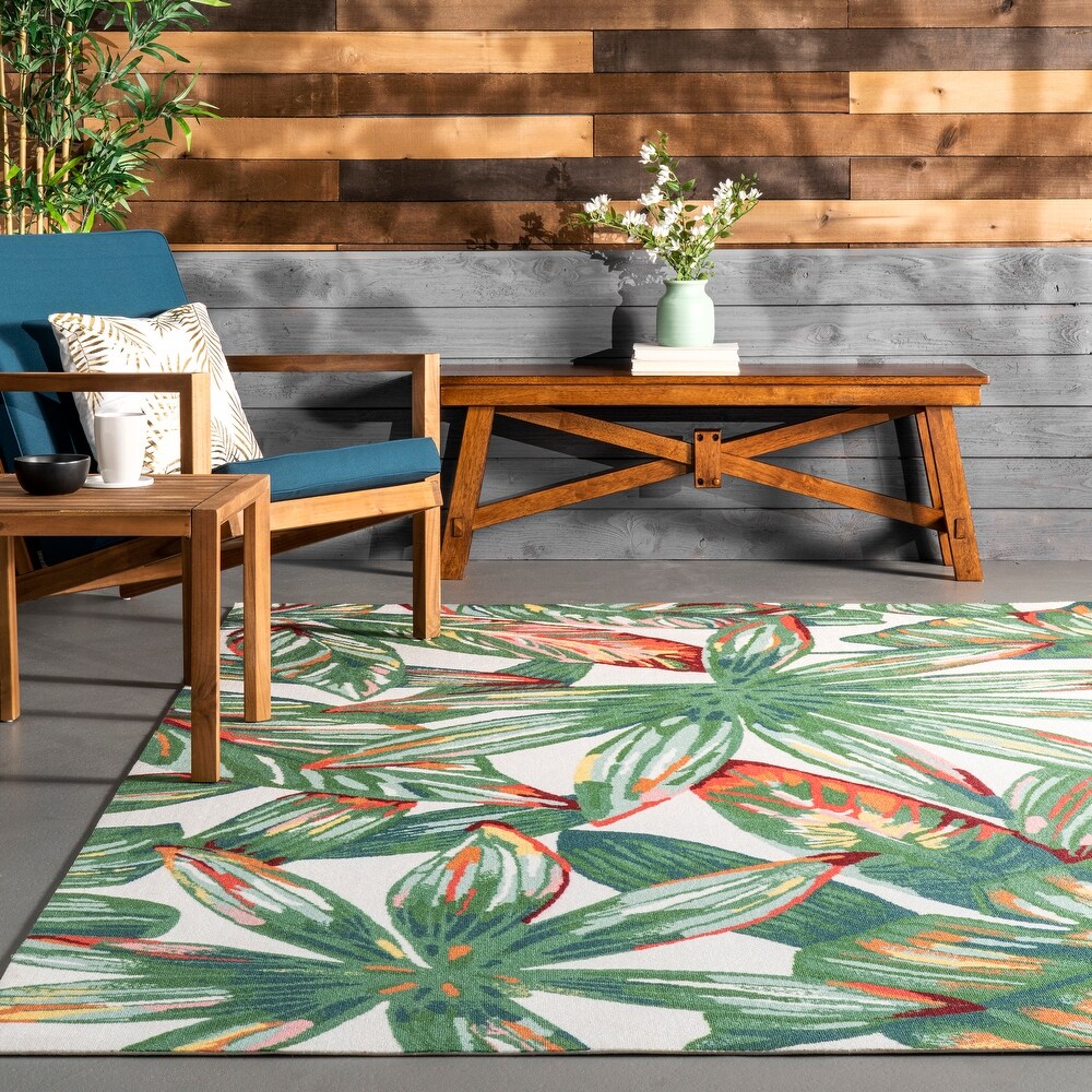 Brooklyn Rug Co Multi Indoor/Outdoor Contemporary Tropical Majestic Floral Bloom Area Rug