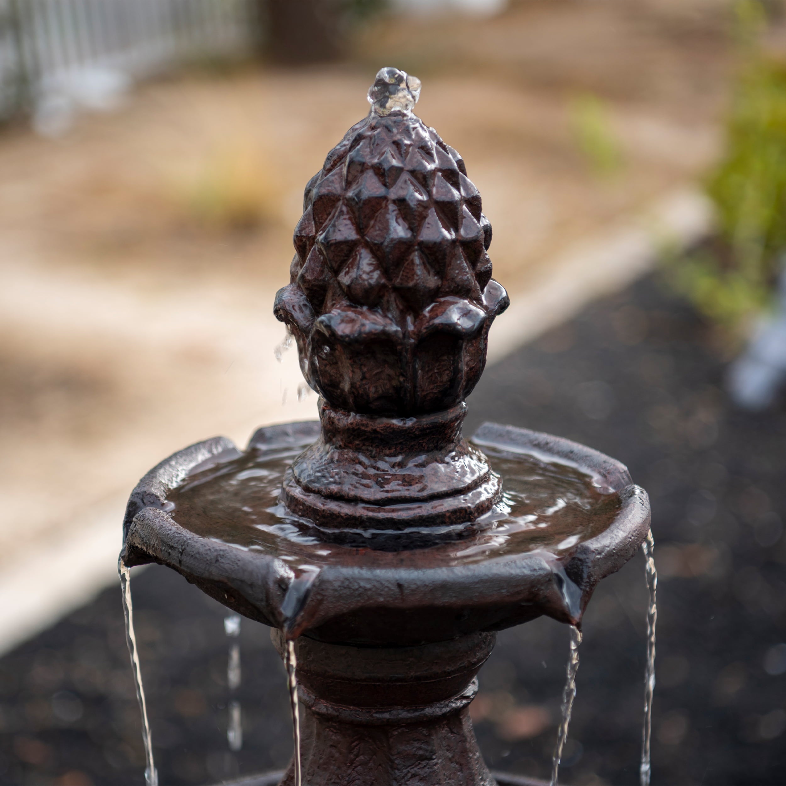 XBrand 3-Tier Freestanding Waterfall Fountain， Outdoor Garden， Yard， Lawn， Porch Décor， 51 Inch Tall， Brown