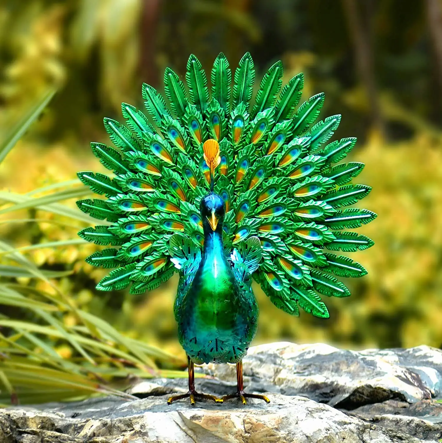 Wholesale Garden Decor Solar Animal Lights  Outdoor Metal  Peacock Statues Sculptures Garden Ornaments  Supplies Yard Lawn