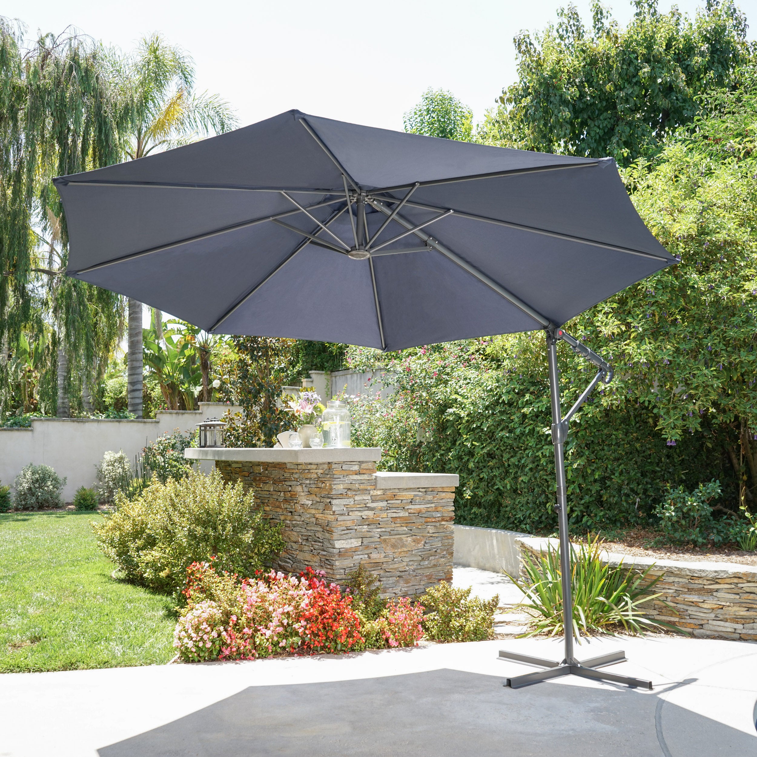 Sloane Outdoor Water Resistant Steel Frame Banana Sun Canopy