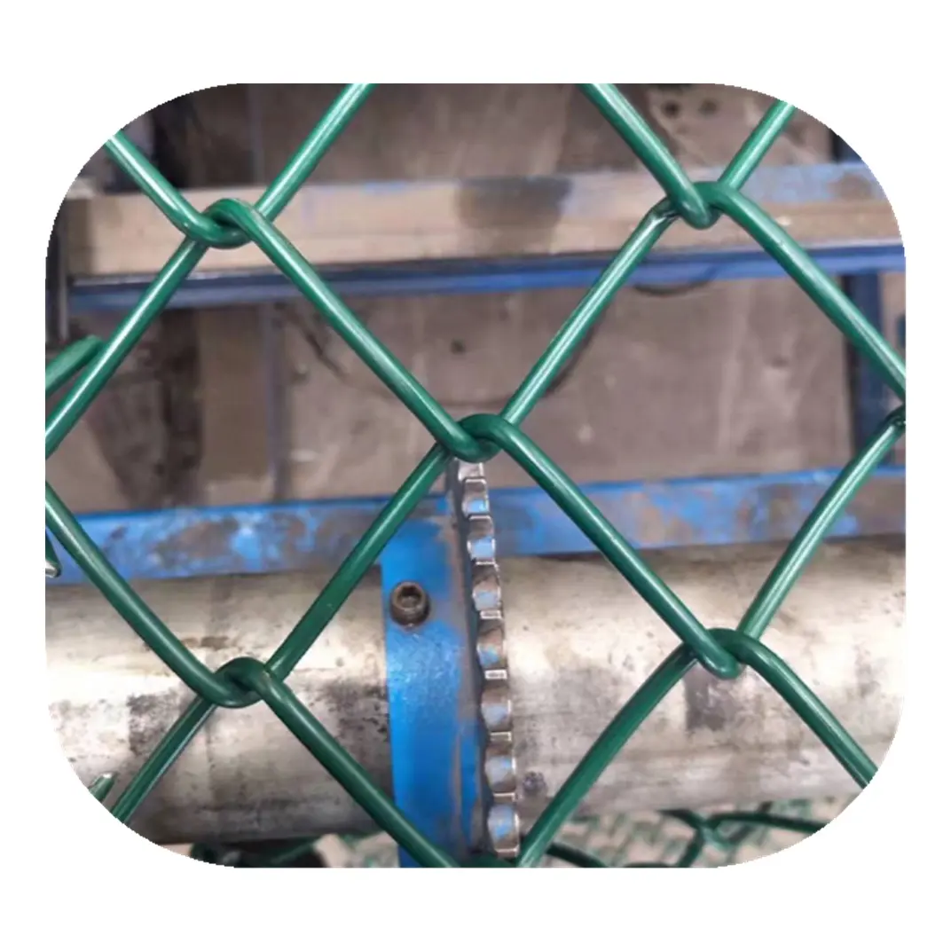 Anping Factory Supply 6 feet 8 feet height PVC coated Chain Link Fencing for sale