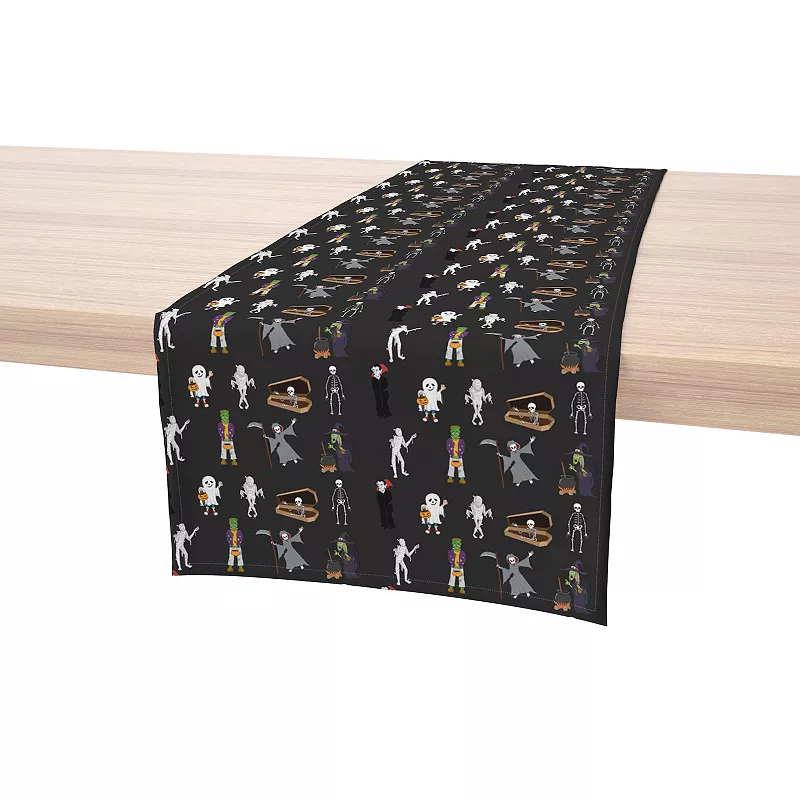 Table Runner， 100% Polyester， 12x72， Halloween Usual Characters