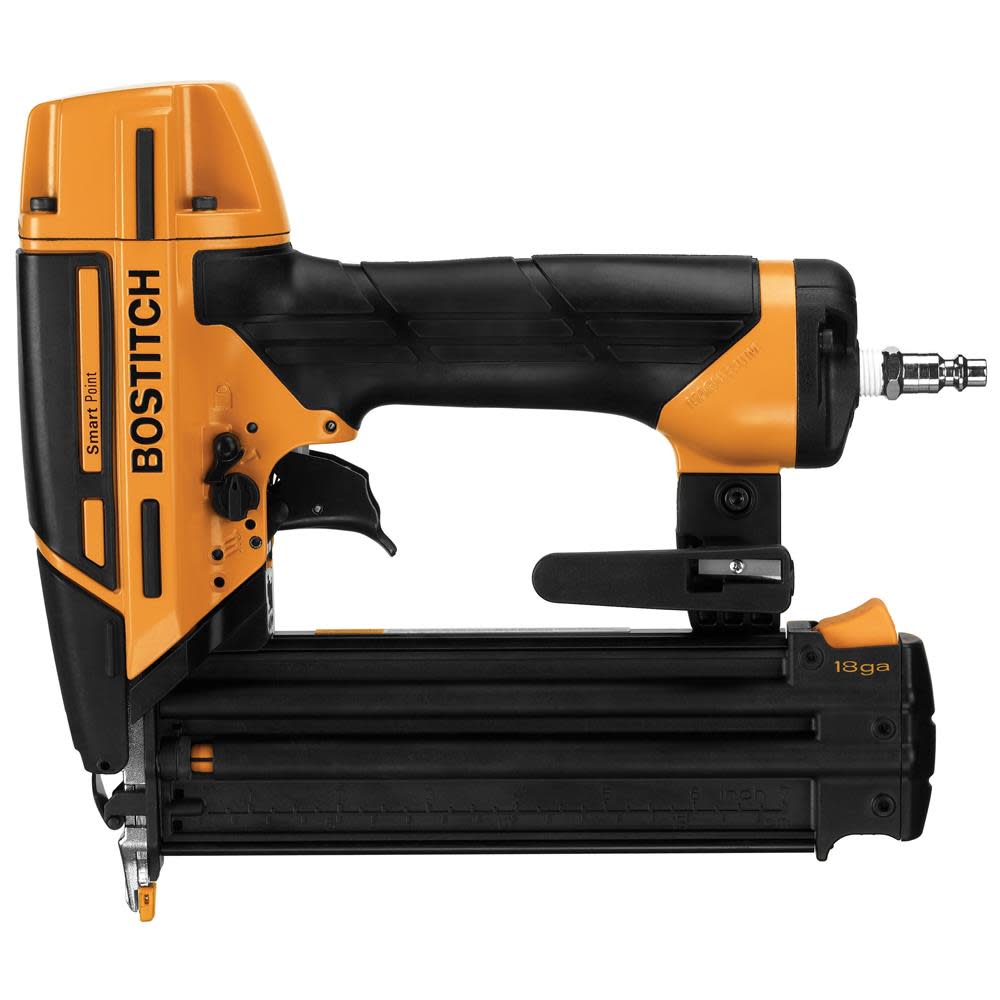 2.125-in x 18-Gauge Clip Head Brad Pneumatic Nail Gun Kit ;