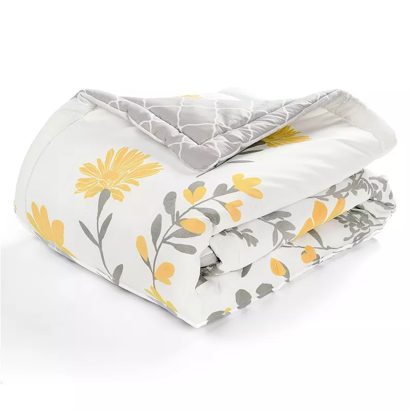 Lush Decor Aprile Throw