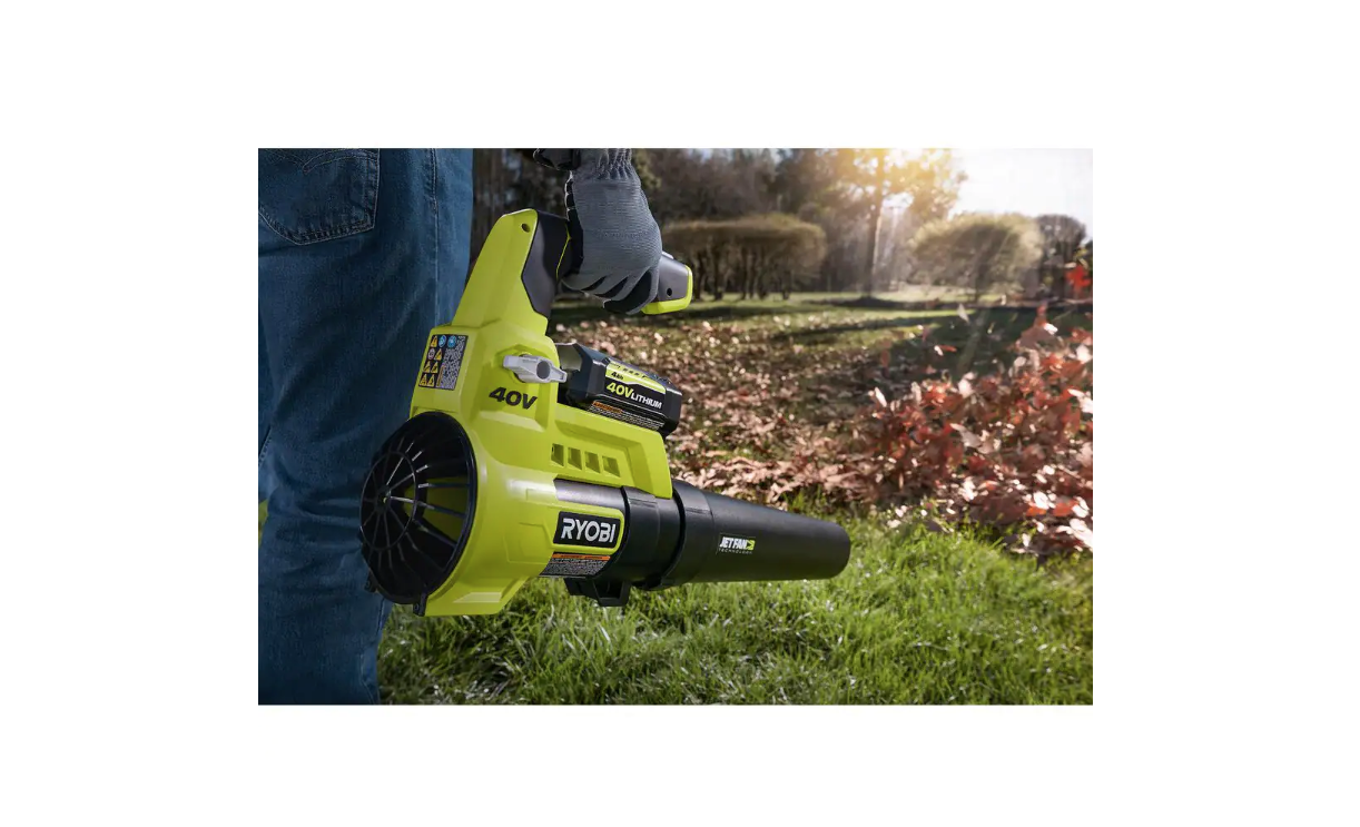 RYOBI RY40940VNM 40V Cordless Battery Attachment Capable String Trimmer and Leaf Blower Combo Kit (2-Tools) w/ 4.0 Ah Battery and Charger