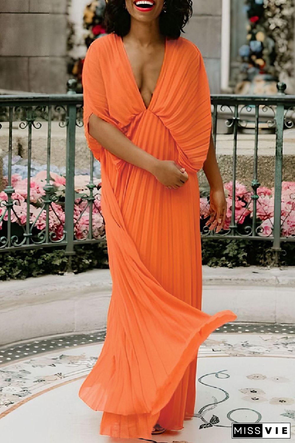 Orange Casual Solid Patchwork V Neck Pleated Dresses