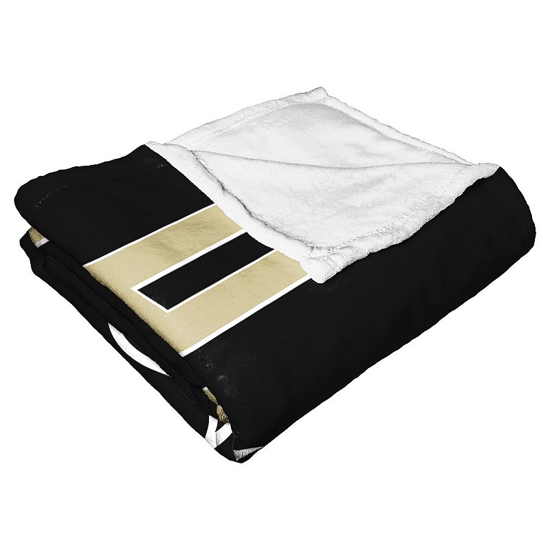 The Northwest UCF Knights Alumni Silk-Touch Throw Blanket