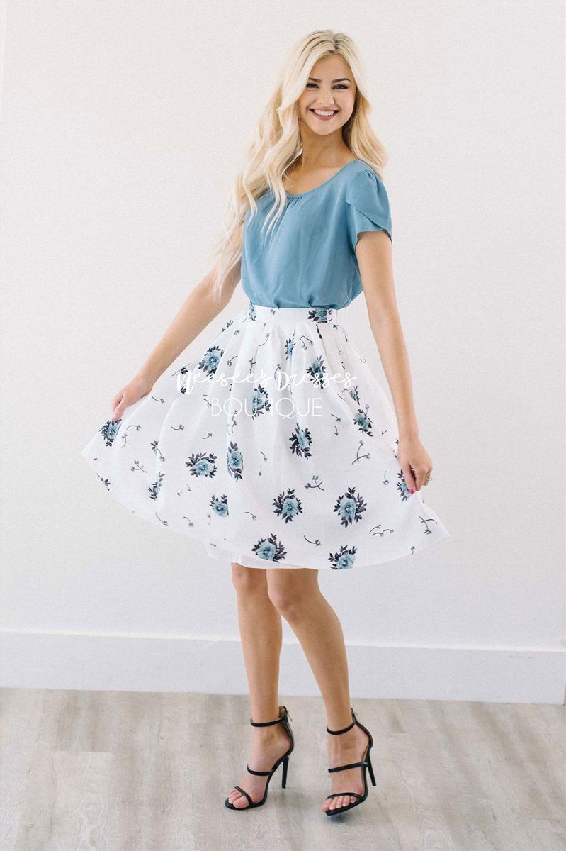 White & Dusty Blue Floral Pocket Skirt