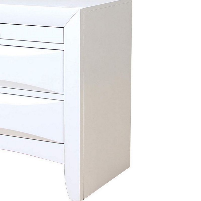 Contemporary 3 Drawer Wood  Nightstand By Ireland， White