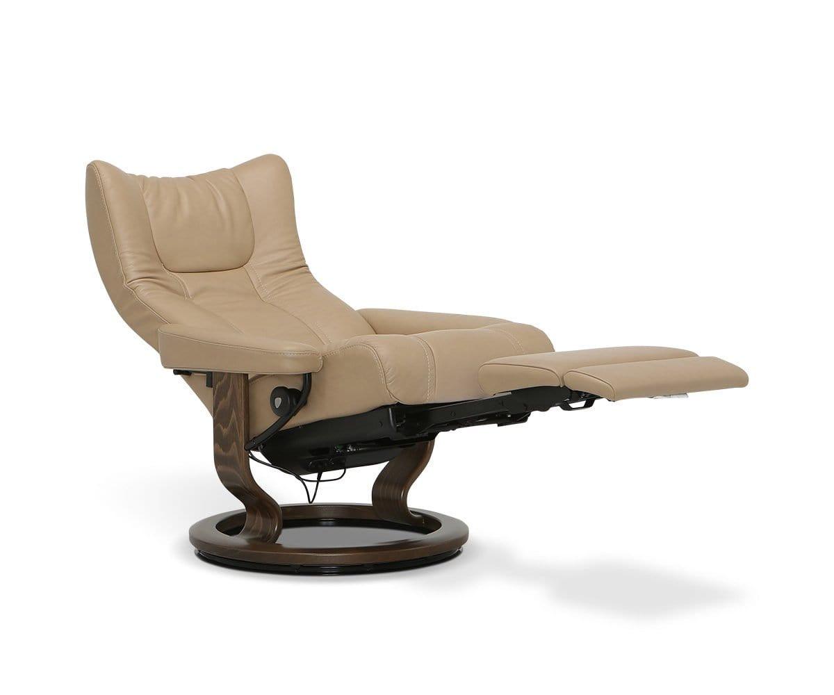 Stressless® Wing Power Leg & Back Recliner