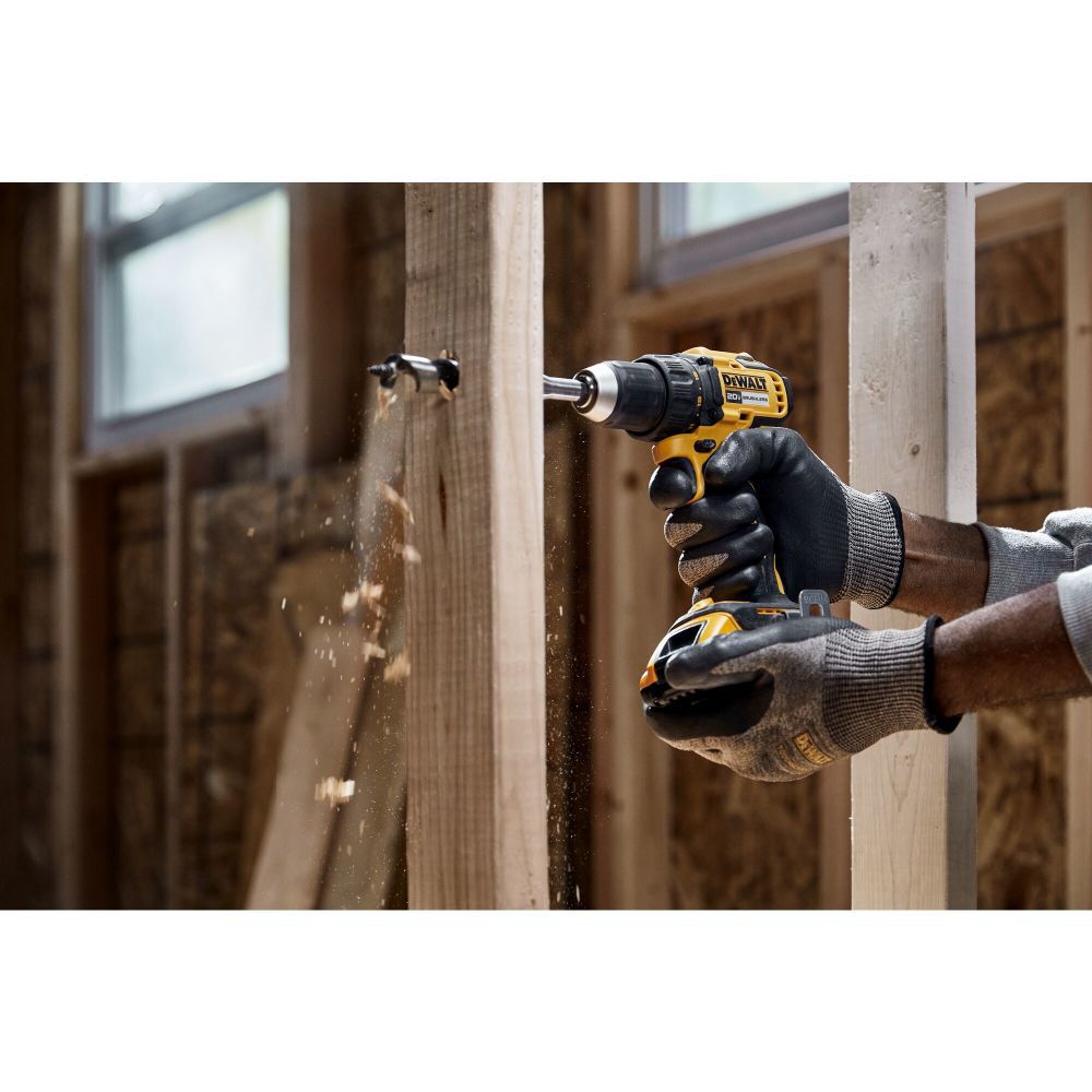 DEWALT 20V MAX* Brushless Cordless 1/2