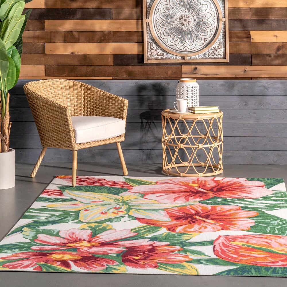 Brooklyn Rug Co Multi Indoor/Outdoor Contemporary Tropical Majestic Lush Hibiscus Area Rug