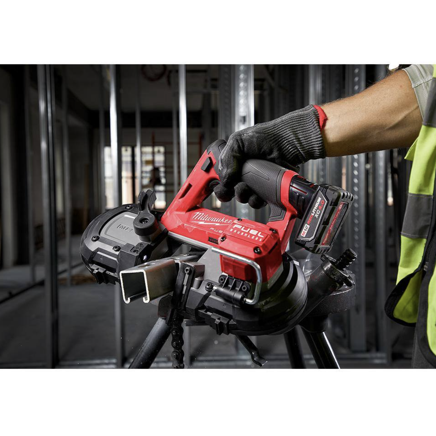 Milwaukee M12 FUEL 12V Lithium-Ion Cordless Compact Band Saw W/M12 4.0 Ah Starter Kit (2529-20-48-59-2440)