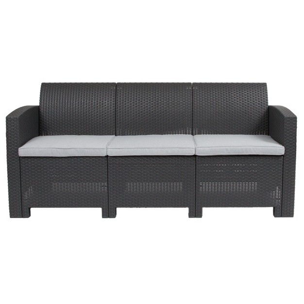 Merrick Lane Outdoor Furniture Resin Sofa Faux Rattan Wicker Pattern Patio 3 seat Sofa With All weather Cushions