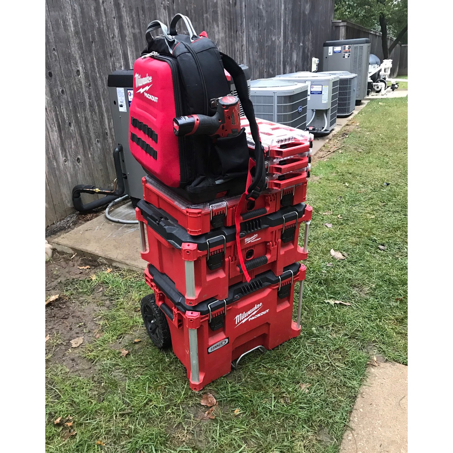 Milwaukee Packout 9.7 in. W X 2.5 in. H Storage Organizer Impact-Resistant Poly 5 compartments Red