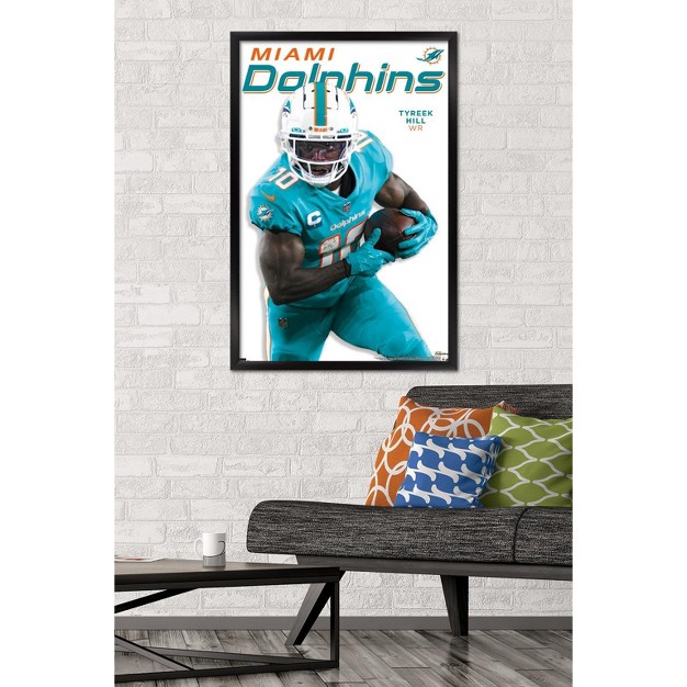 Trends International Nfl Miami Dolphins Tyreek Hill Feature Series 23 Framed Wall Poster Prints