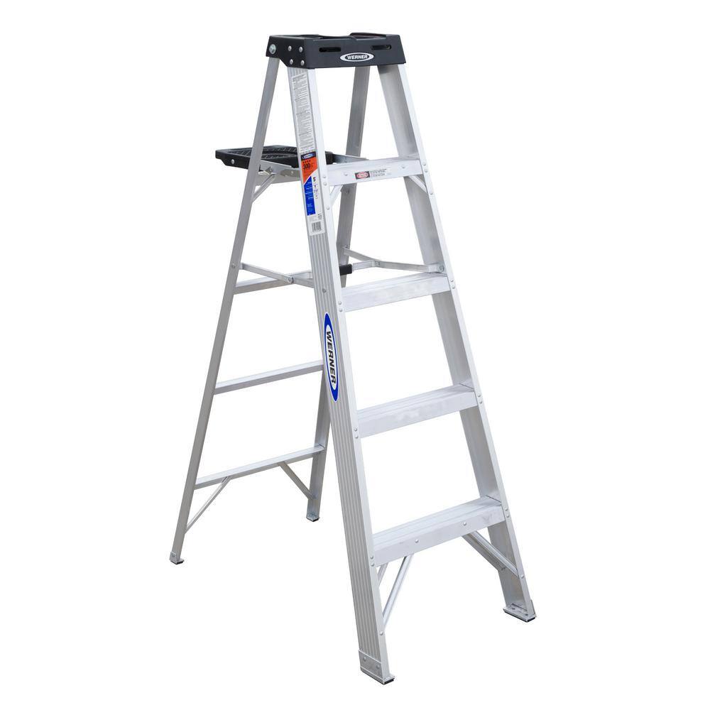 Werner 5 ft. Aluminum Step Ladder with 300 lb. Load Capacity Type IA Duty Rating 375