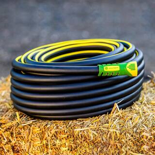 John Deere Rubber 58 in. x 50 ft. Hose CJDVP58050