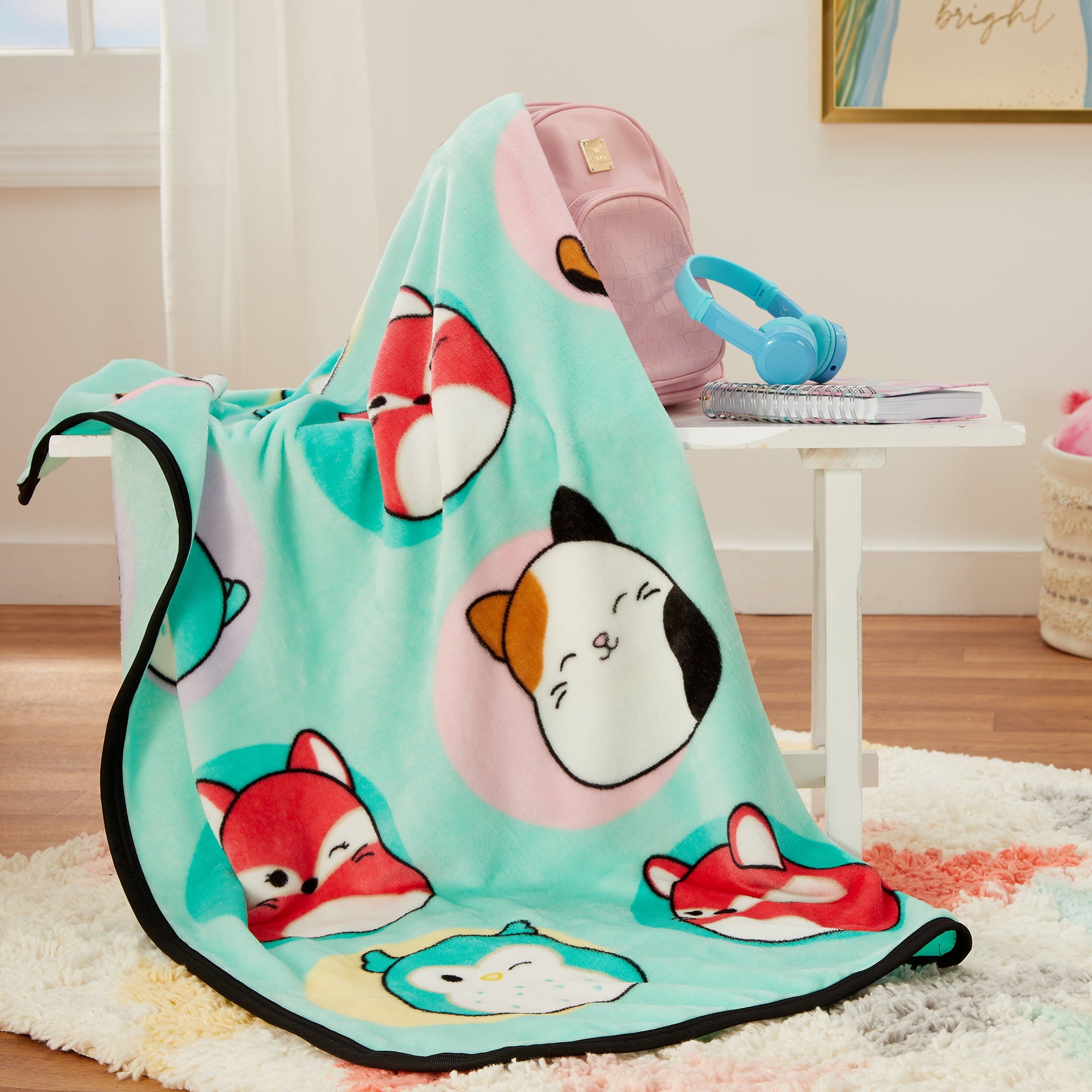 Squishmallows Kids Silky Soft Plush Throw Blanket， 40 x 50， Teal， Jazzwares