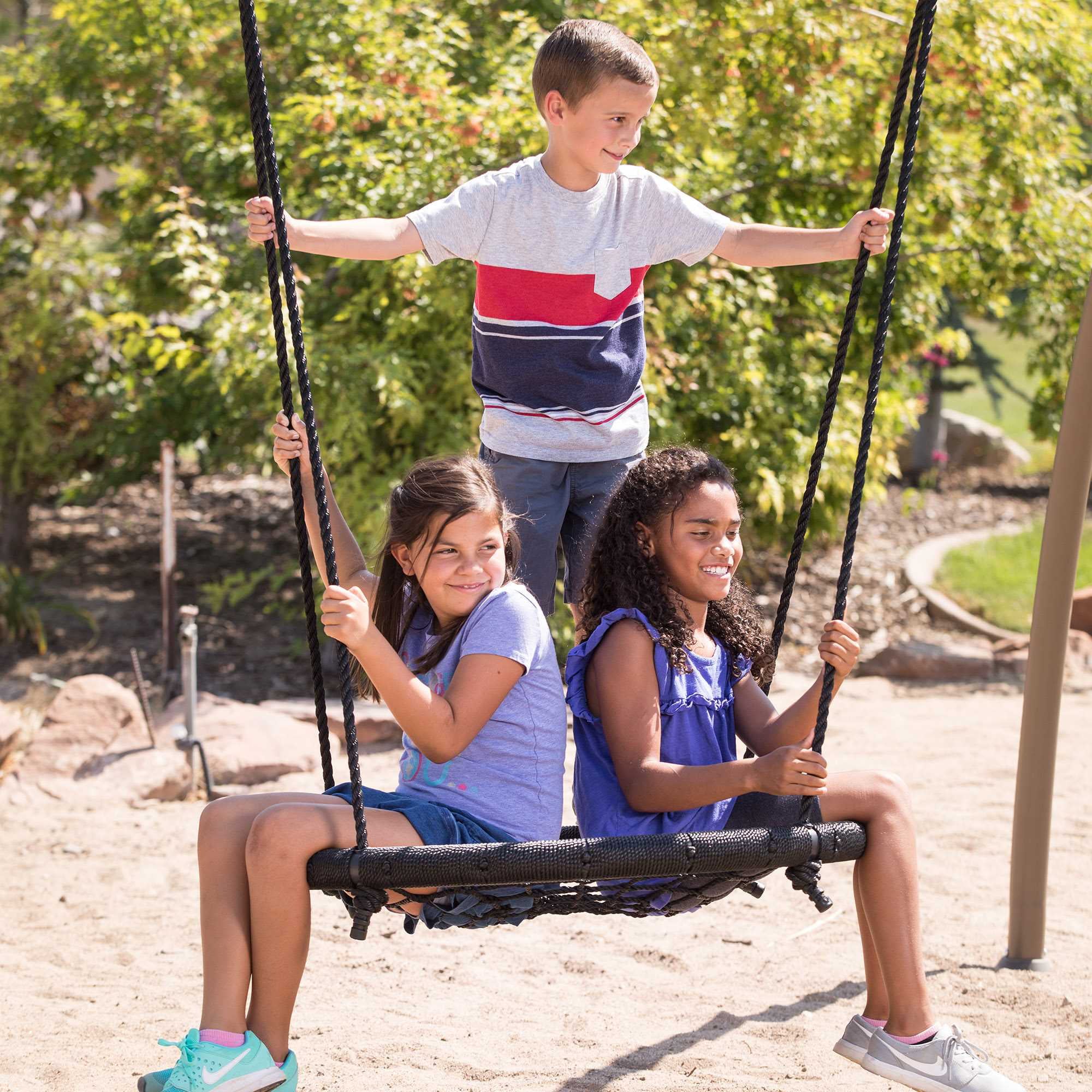 Lifetime Rope Spider Swing for Play Sets in Black， 90850