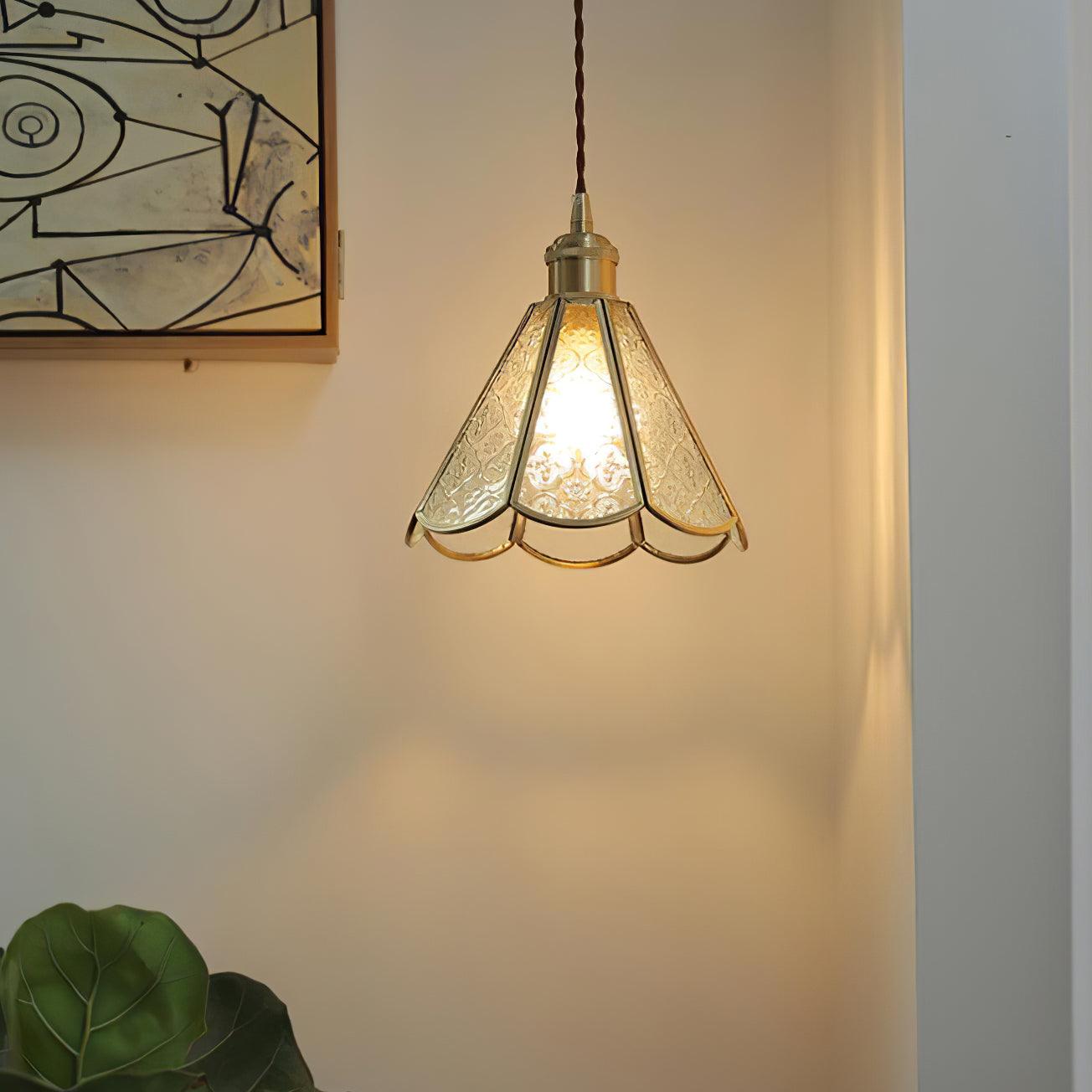 Patterned Glass Pendant Lamp