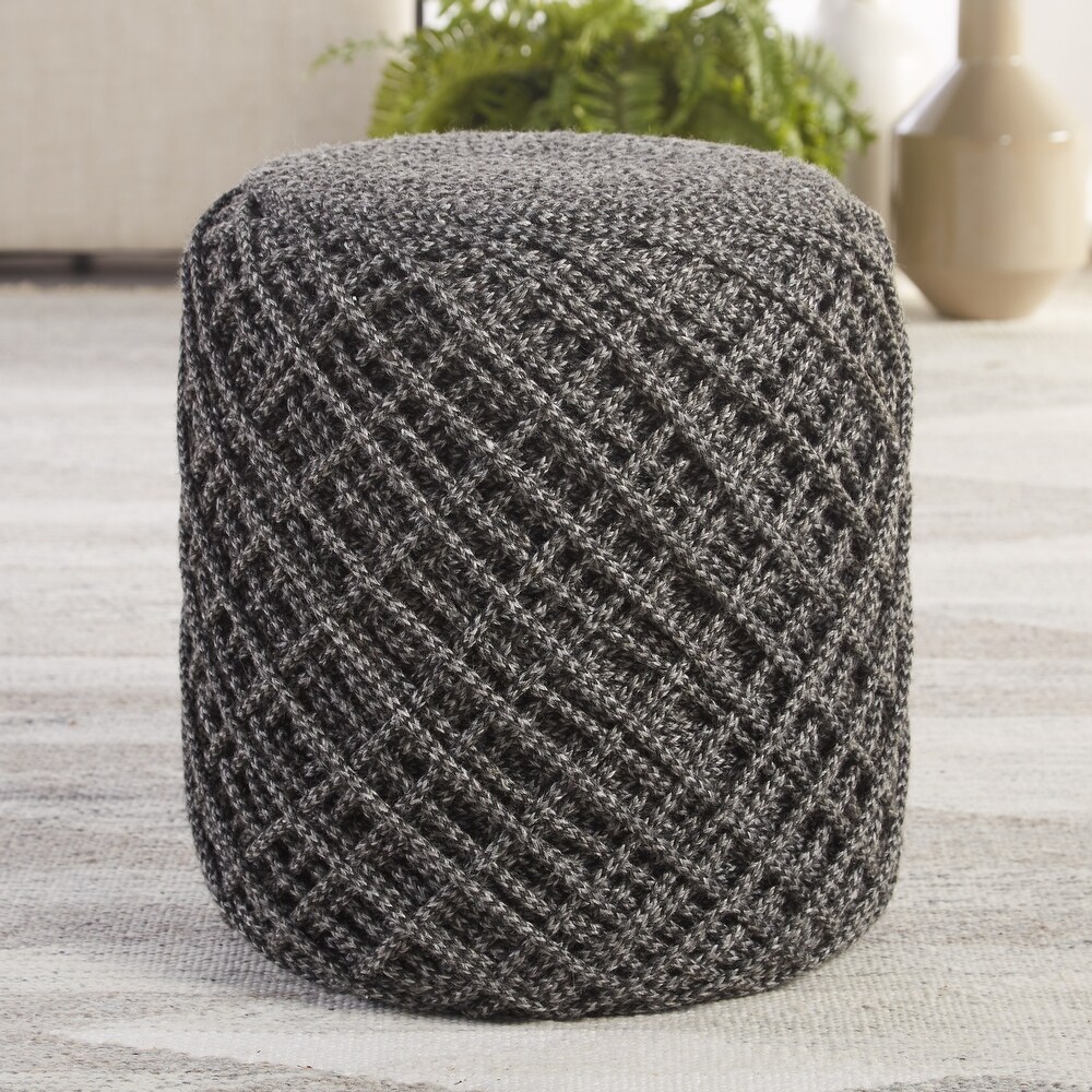 Vaughn Indoor/ Outdoor Solid Pouf/ Floor Pillow   16\