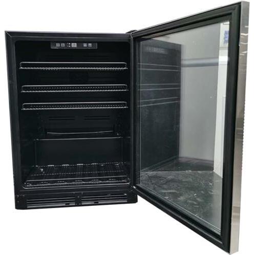 Avanti 24in 5.2cu.ft. Freestanding Beverage Center BVB52T4S