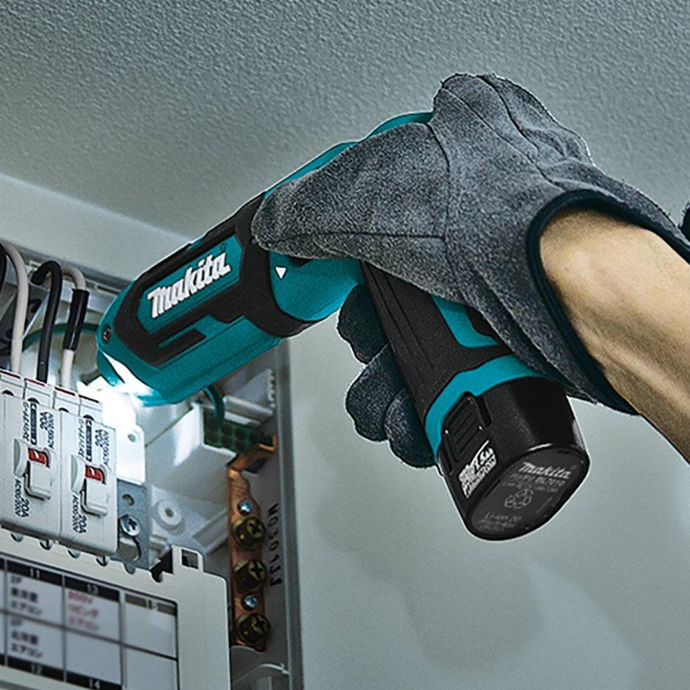 7.2V Lithium-Ion Cordless 1/4 Hex Impact Driver Kit ;