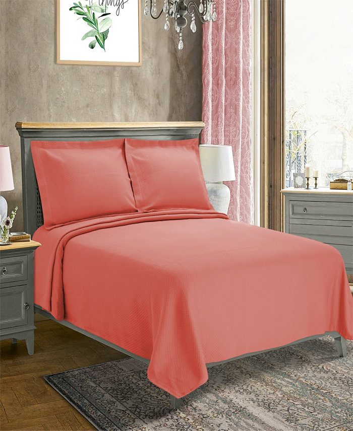 Superior Diamond Pattern Jacquard Matelasse Bedspread Set