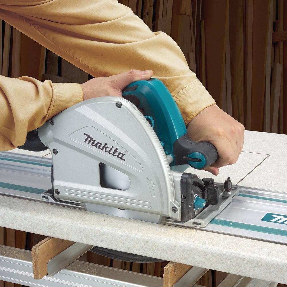 Makita 18V X2 LXT Lithium-Ion (36V) Brushless Cordless 6-12 in. Plunge Circular Saw w (2) Batteries 5.0Ah 55T Blade XPS01PTJ