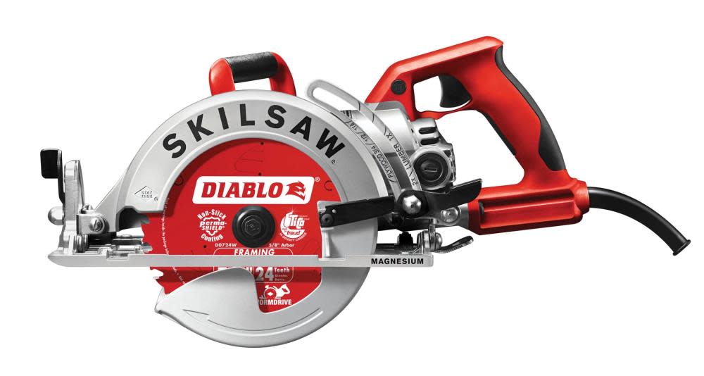 7-1/4 In. Lightweight Magnesium Worm Drive Saw with Diablo Blade