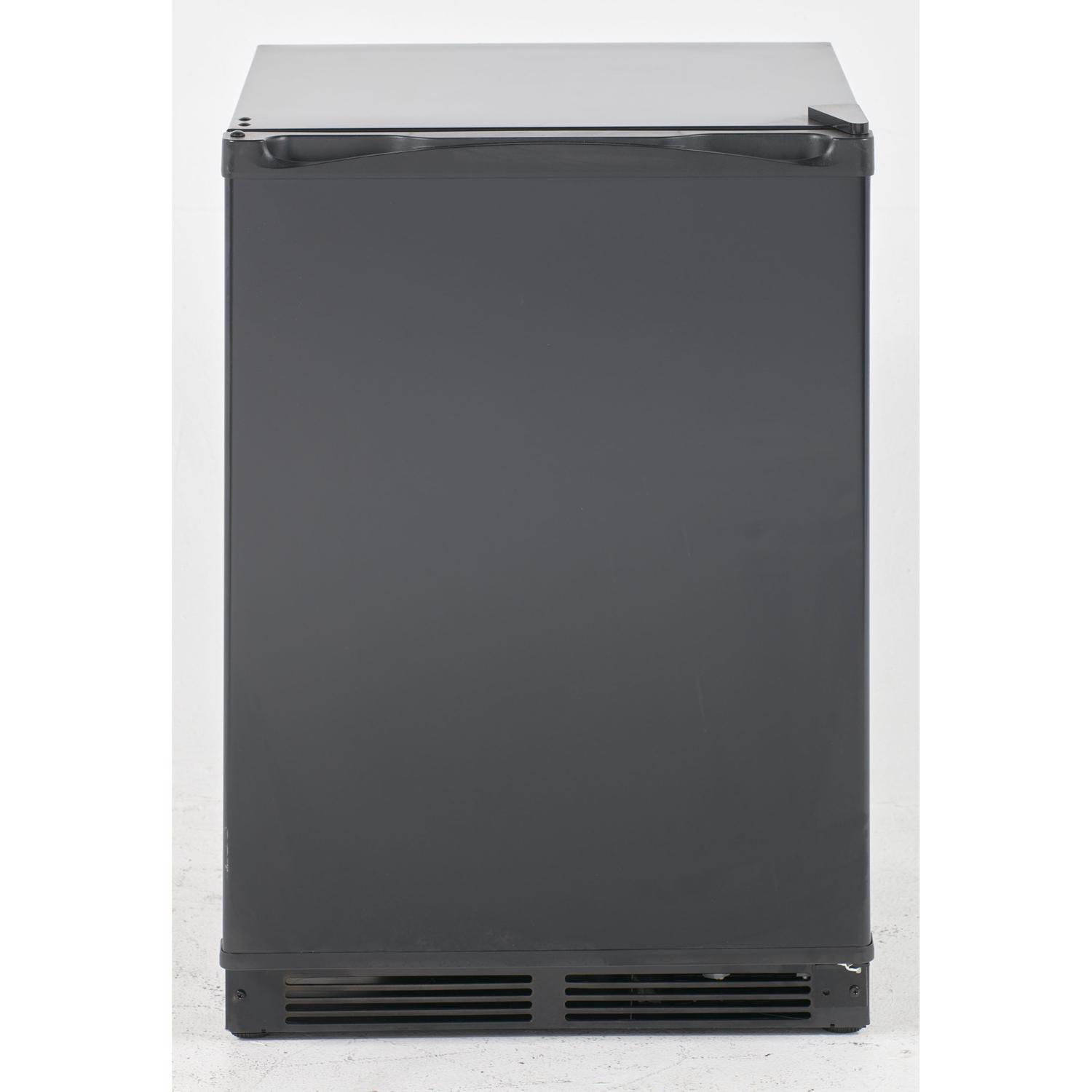 Avanti 5.2 cu ft Black Steel Compact Refrigerator 120 W