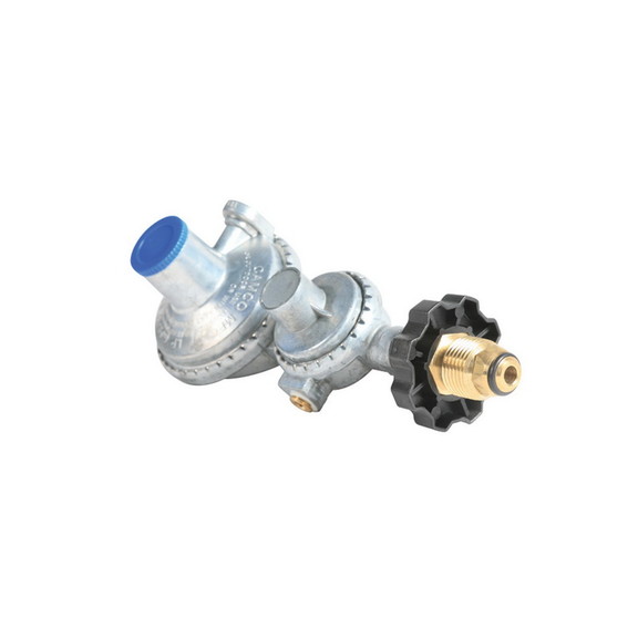 Camco 59333 2 Stage Propane Regulator   w/POL