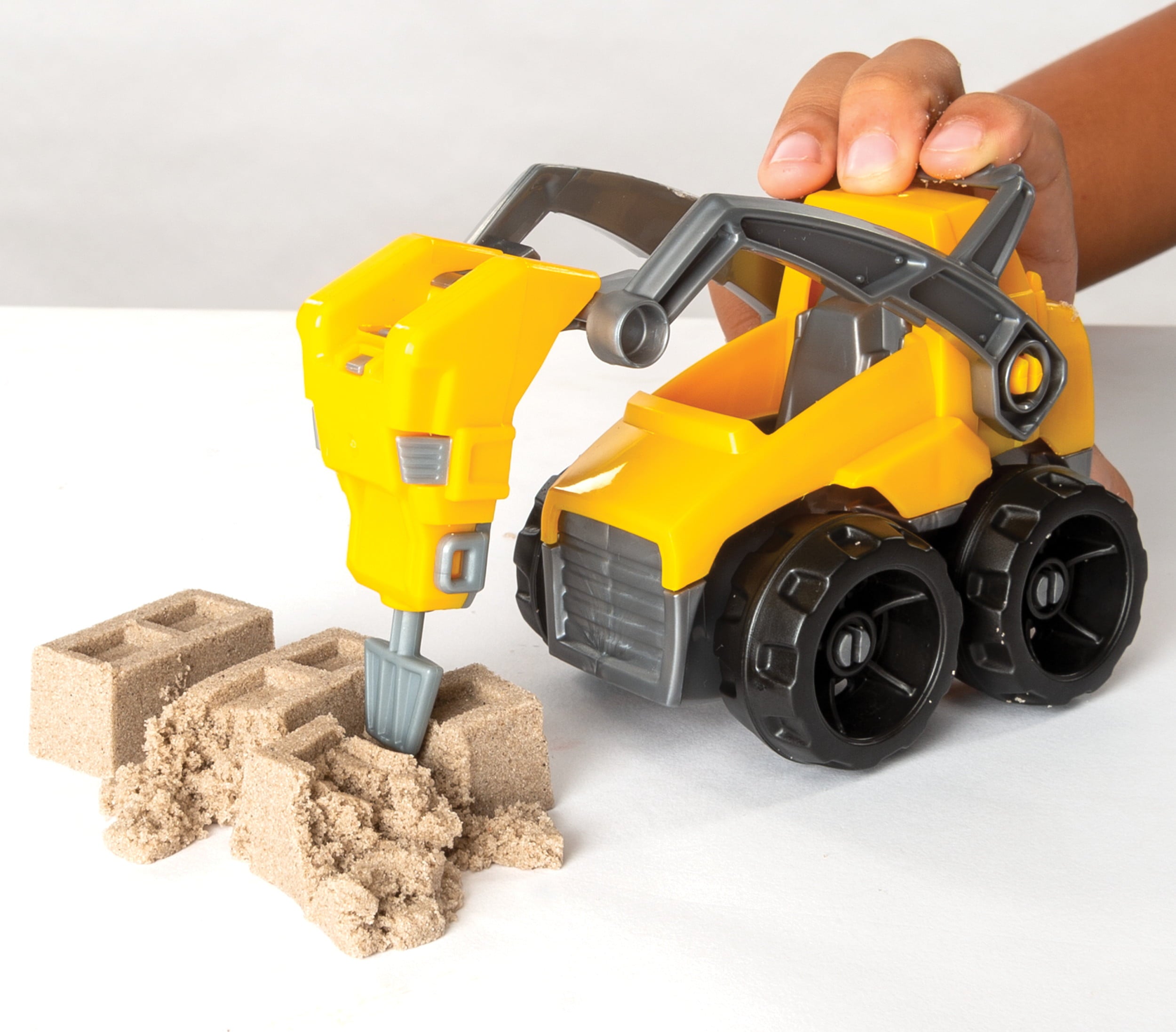 Kinetic Sand, Dig & Demolish Playset with 1lb Kinetic Sand and Toy Truck, Play Sand Sensory Toys for Kids Ages 3 and up