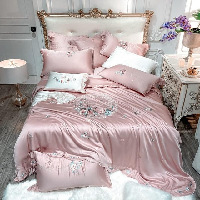 JoyTrance Luxury Bed Set