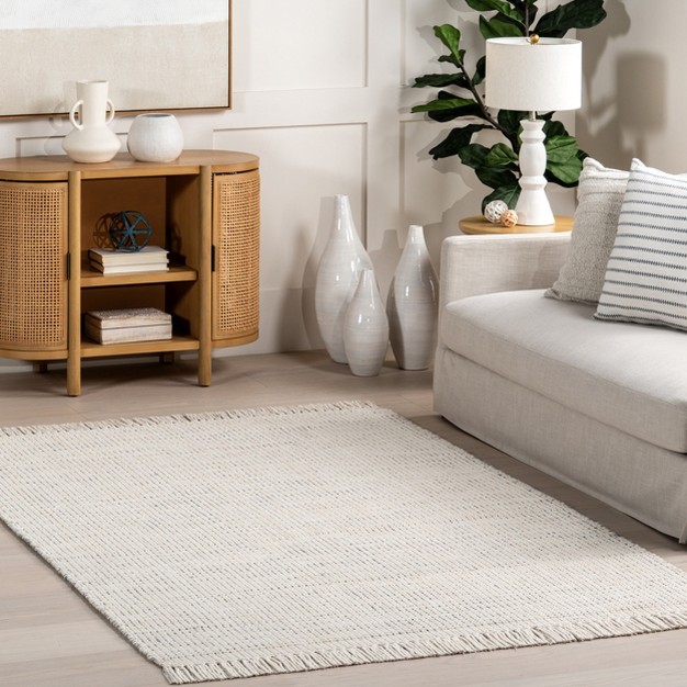 Nuloom Orli Classic Wool Fringe Area Rug