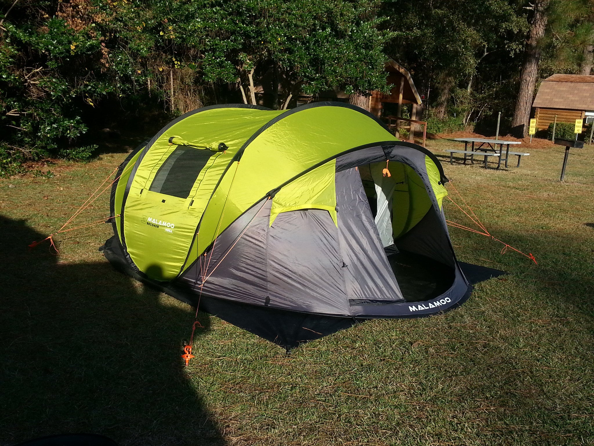 Malamoo Mega 4 Person Tent - MALMEGA